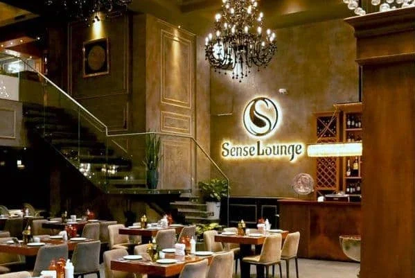 کافه رستوران‌های تهرانپارس | سنس لانژ